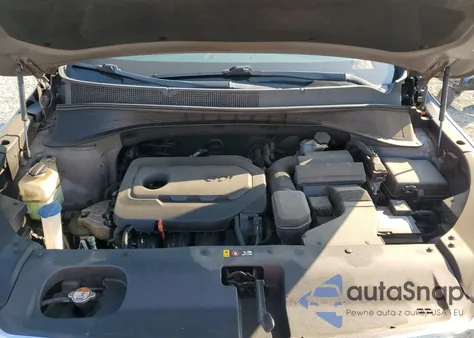 2018 Kia Sorento Lx z USA, uszkodzony, nr VIN 5XYPGDA31JG349514